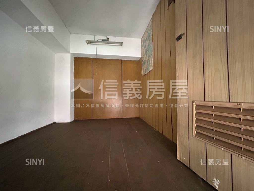 自強市場傳家透天店面房屋室內格局與周邊環境