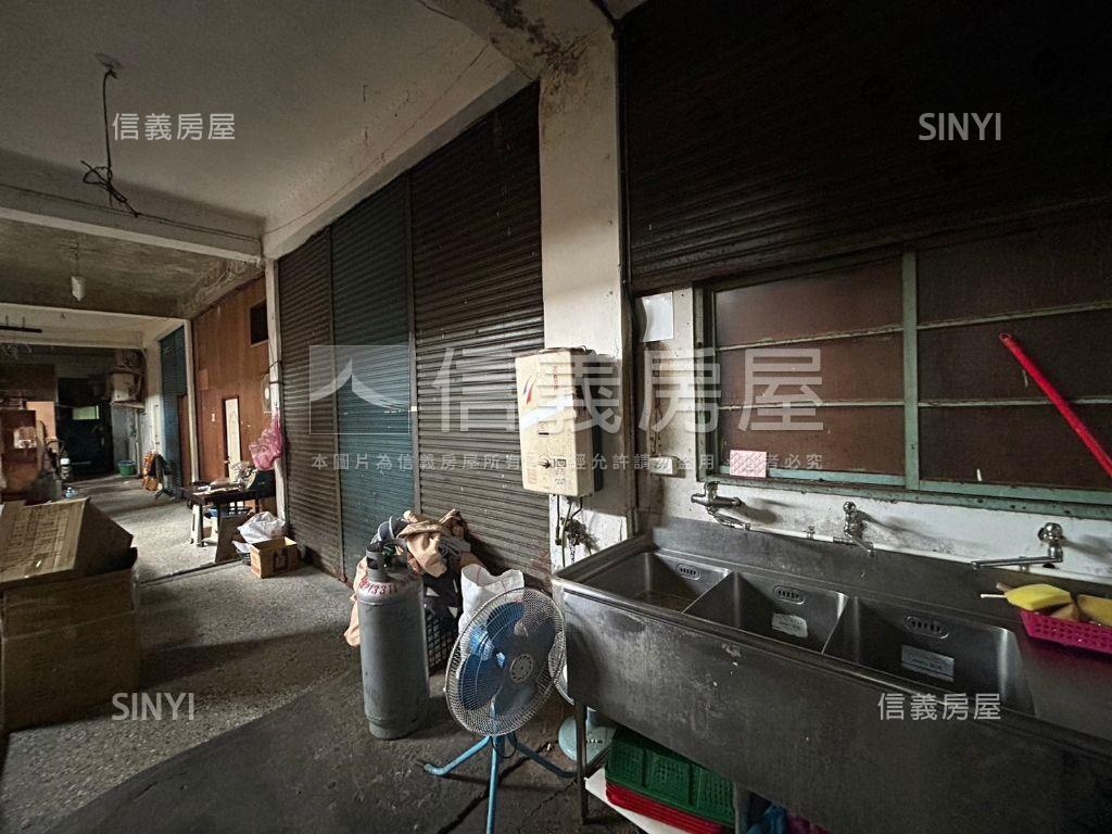 自強市場傳家透天店面房屋室內格局與周邊環境
