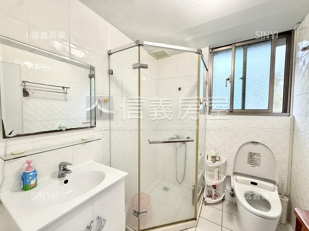 公園超商捷運｜機能全世界房屋室內格局與周邊環境