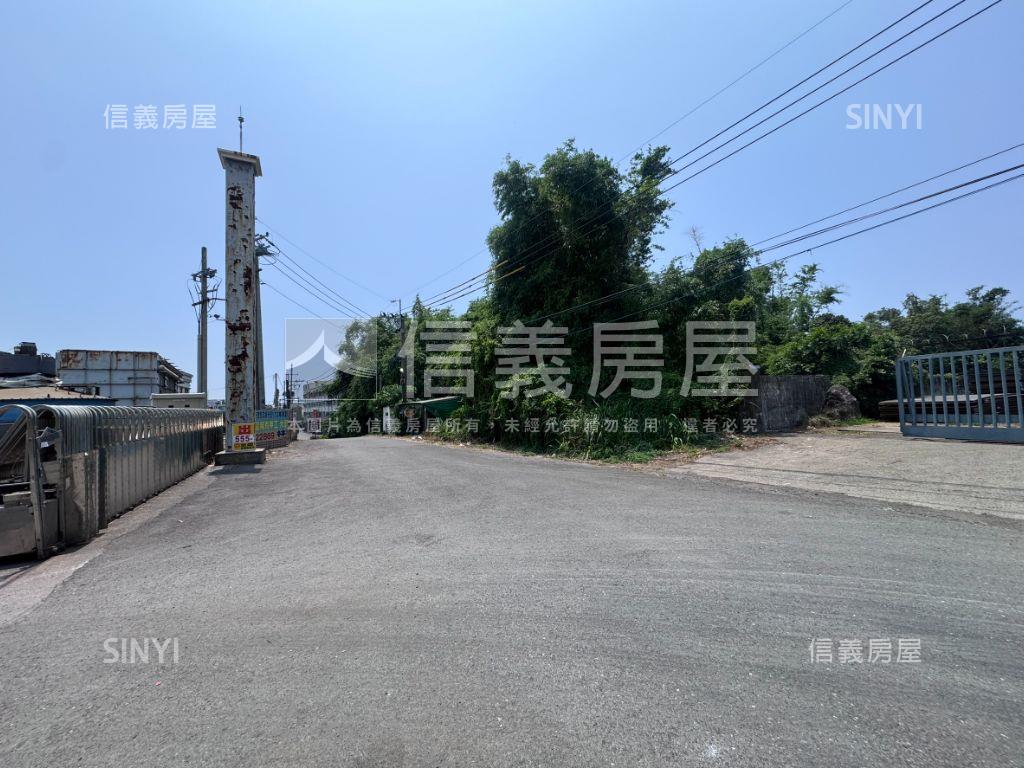 林園甲工７２５６坪房屋室內格局與周邊環境