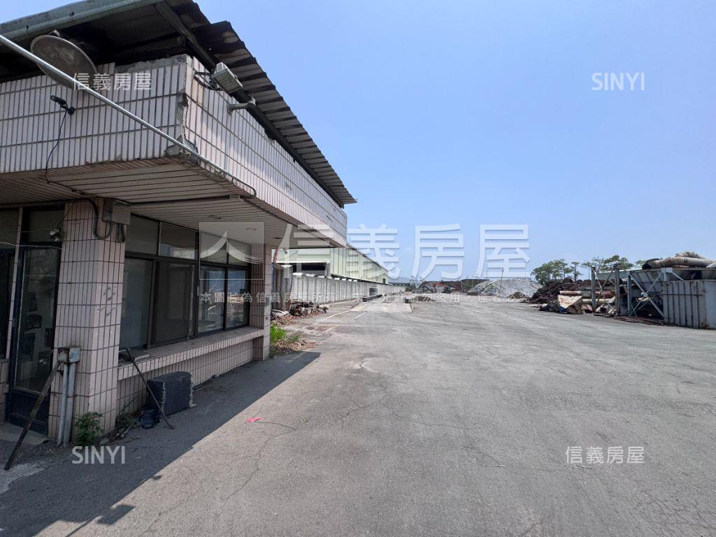 林園甲工７２５６坪房屋室內格局與周邊環境