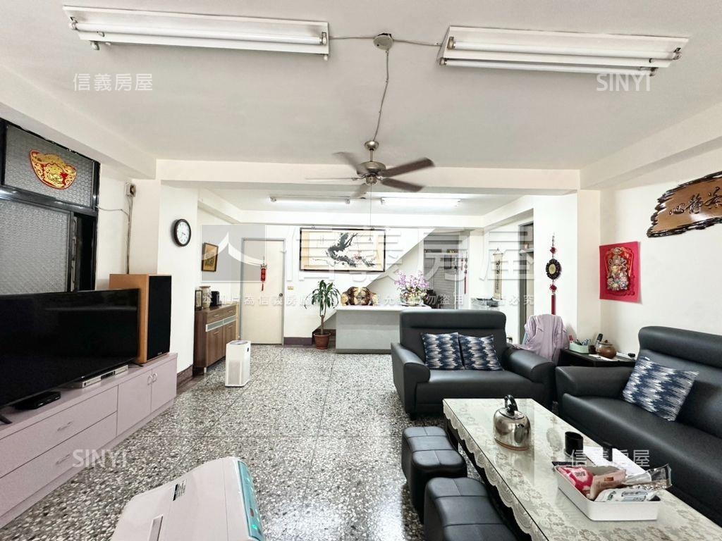 近明星學區鬧中取靜大店住房屋室內格局與周邊環境