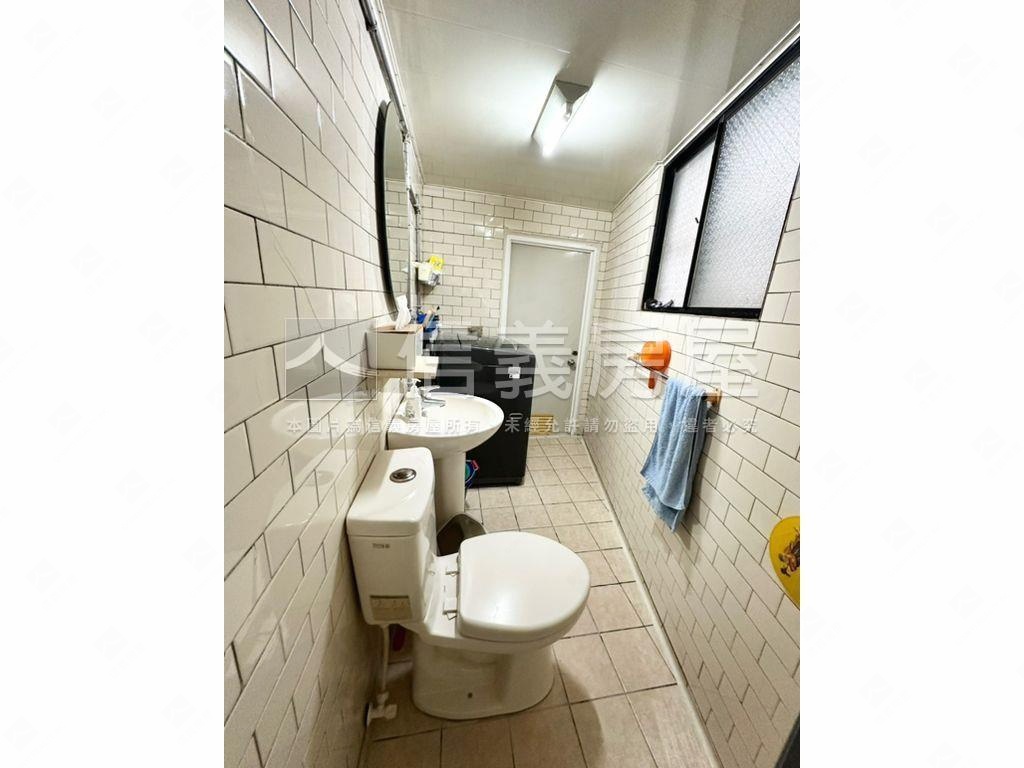 近明星學區鬧中取靜大店住房屋室內格局與周邊環境