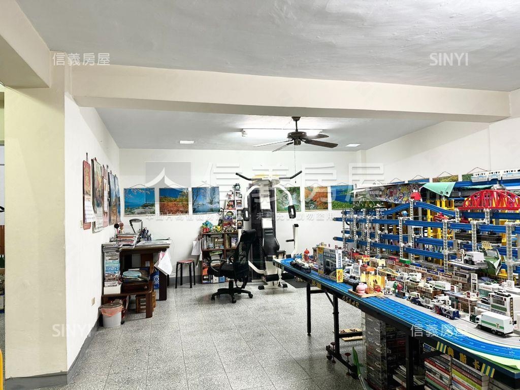 近明星學區鬧中取靜大店住房屋室內格局與周邊環境