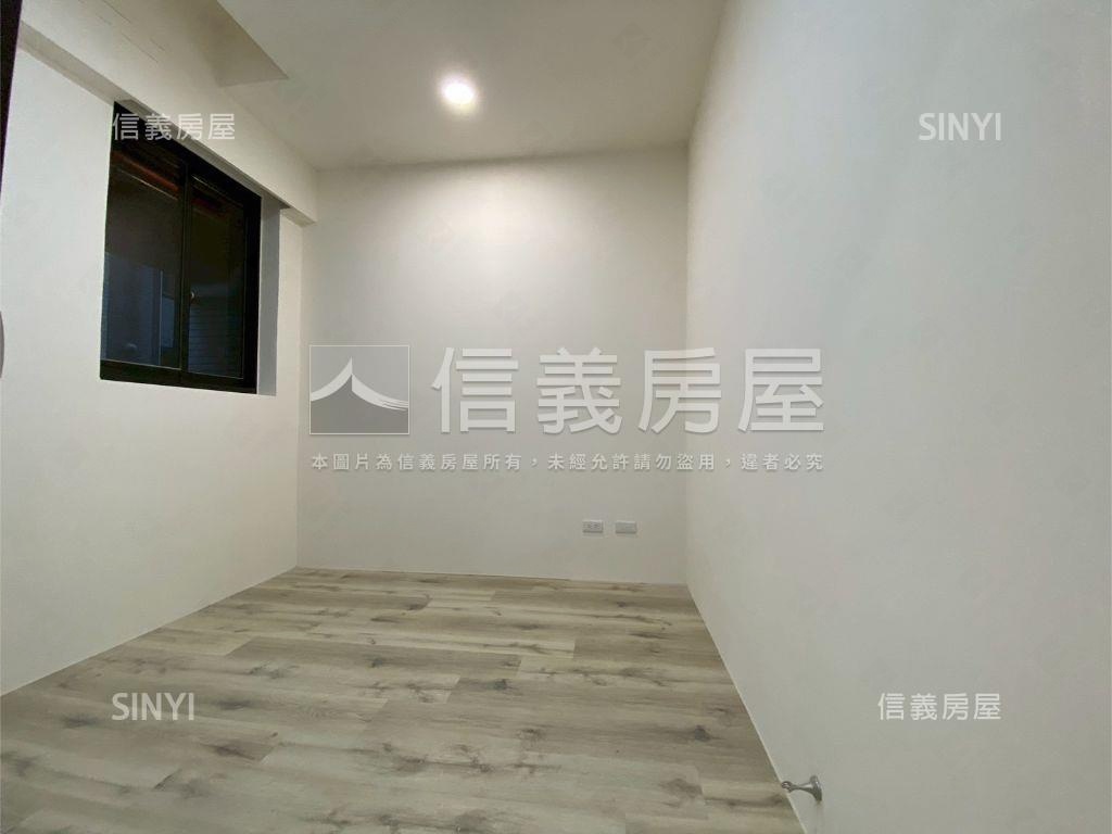 首綻全新裝潢高樓三房車位房屋室內格局與周邊環境