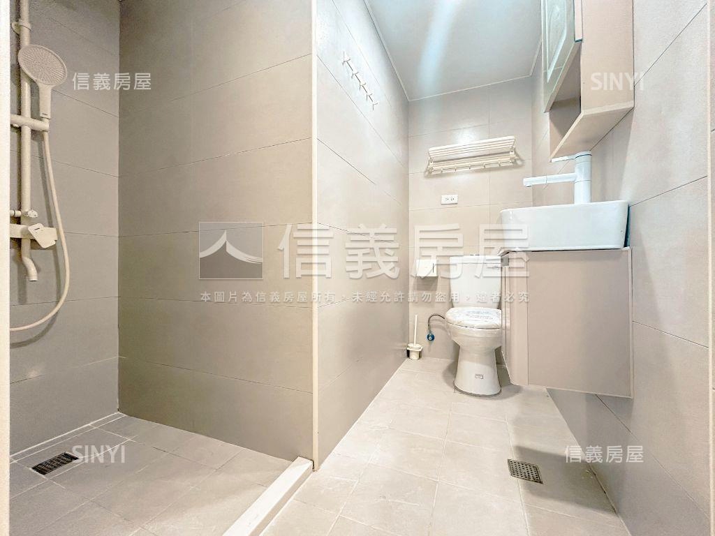 東區｜近南紡純白時尚三房房屋室內格局與周邊環境