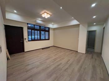 近萬能美寓一樓