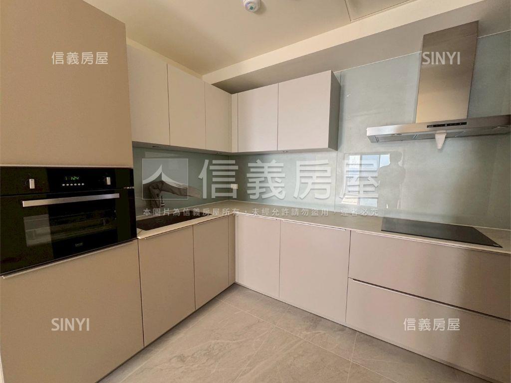 雙橡園２２７９美豪邸房屋室內格局與周邊環境