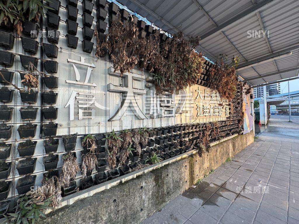 江翠重劃絕美河景戶房屋室內格局與周邊環境
