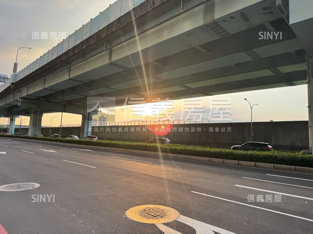 江翠重劃絕美河景戶房屋室內格局與周邊環境