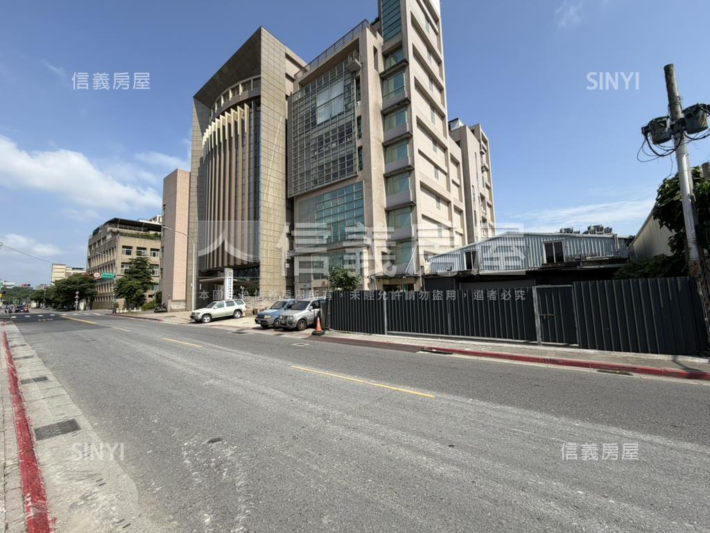 內湖安康段科技工業Ａ區房屋室內格局與周邊環境