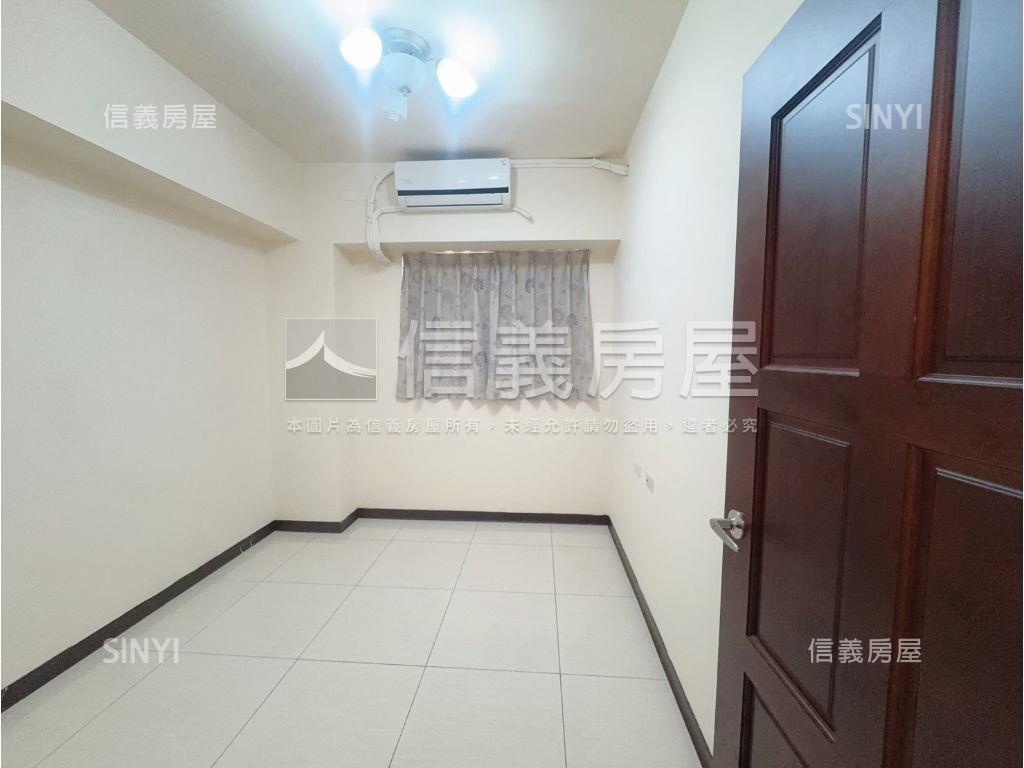 楊梅明日城高樓２房車位房屋室內格局與周邊環境