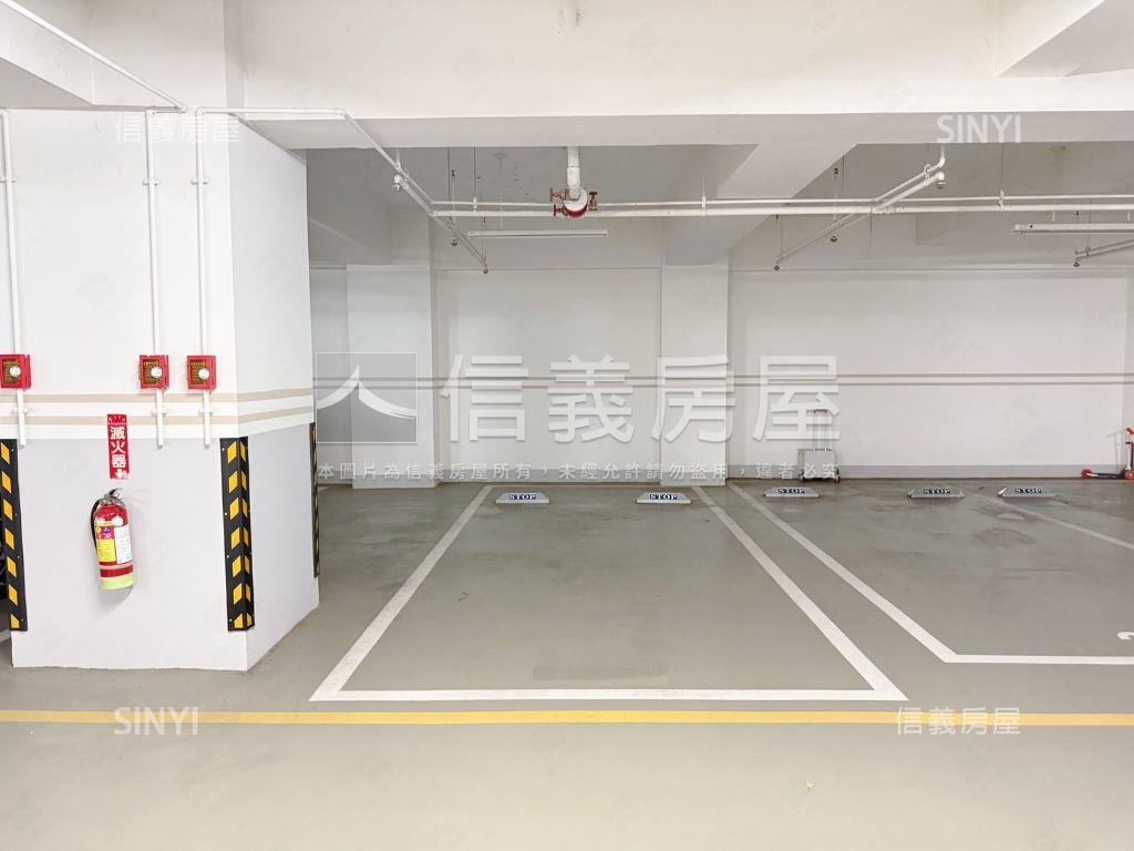 坤悅雅美二房平車視野戶房屋室內格局與周邊環境
