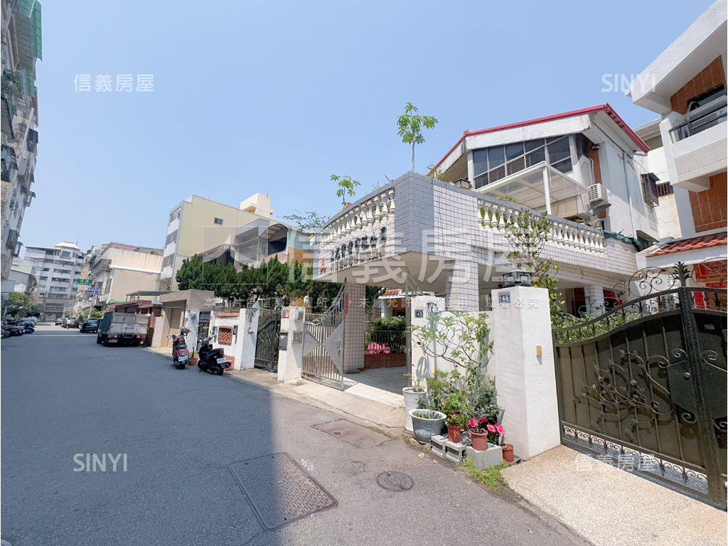 西屯近捷運大地坪透天房屋室內格局與周邊環境