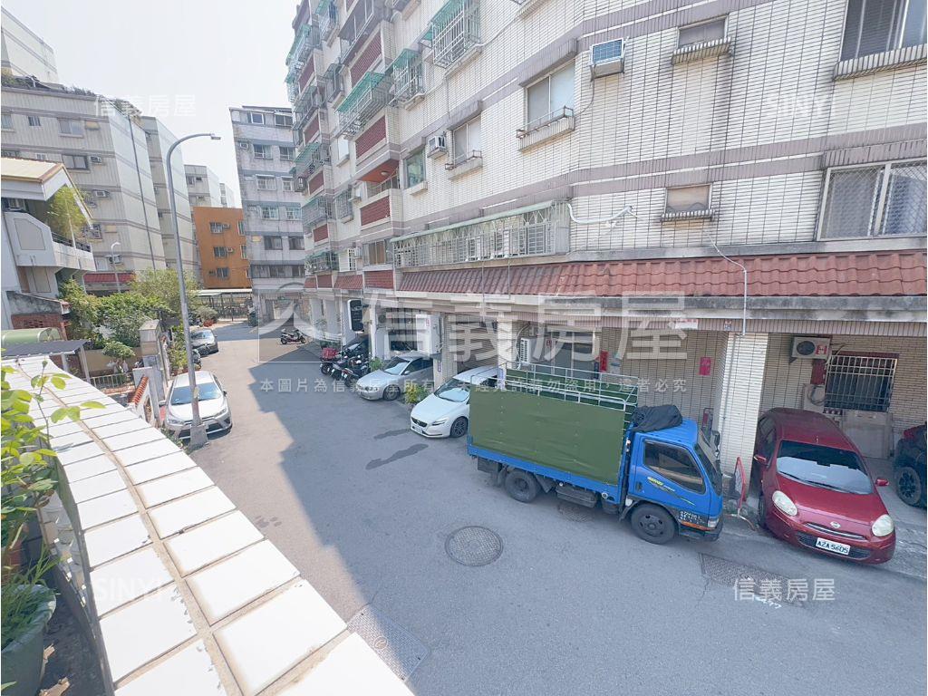 西屯近捷運大地坪透天房屋室內格局與周邊環境