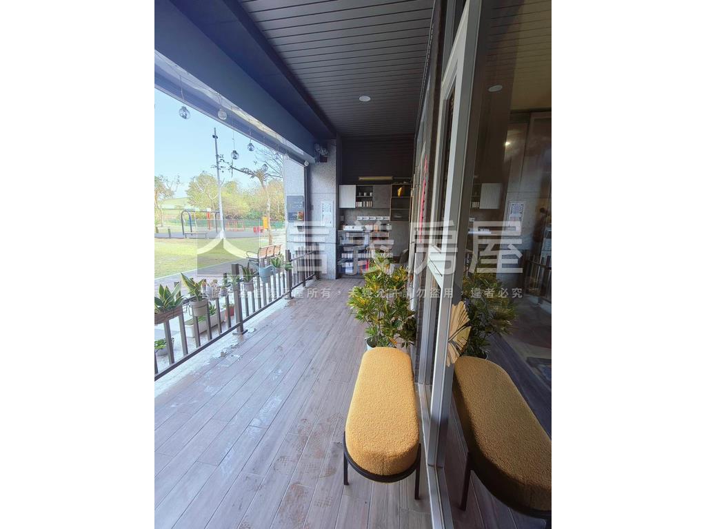 超級城市店辦房屋室內格局與周邊環境