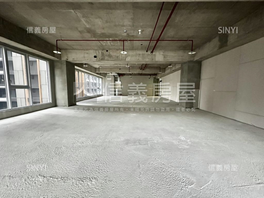 青埔中悅頂級全新商辦房屋室內格局與周邊環境