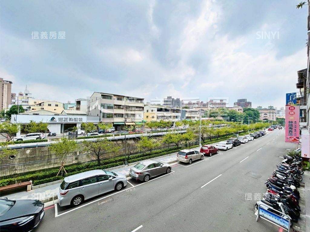 惠宇公爵店面１房屋室內格局與周邊環境