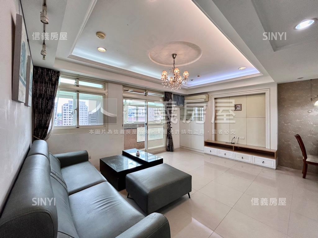 近縣府家樂福低總價三房房屋室內格局與周邊環境