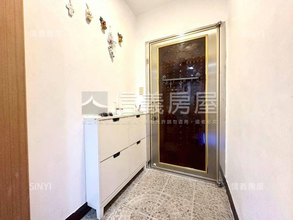 正金湖路２樓美寓房屋室內格局與周邊環境