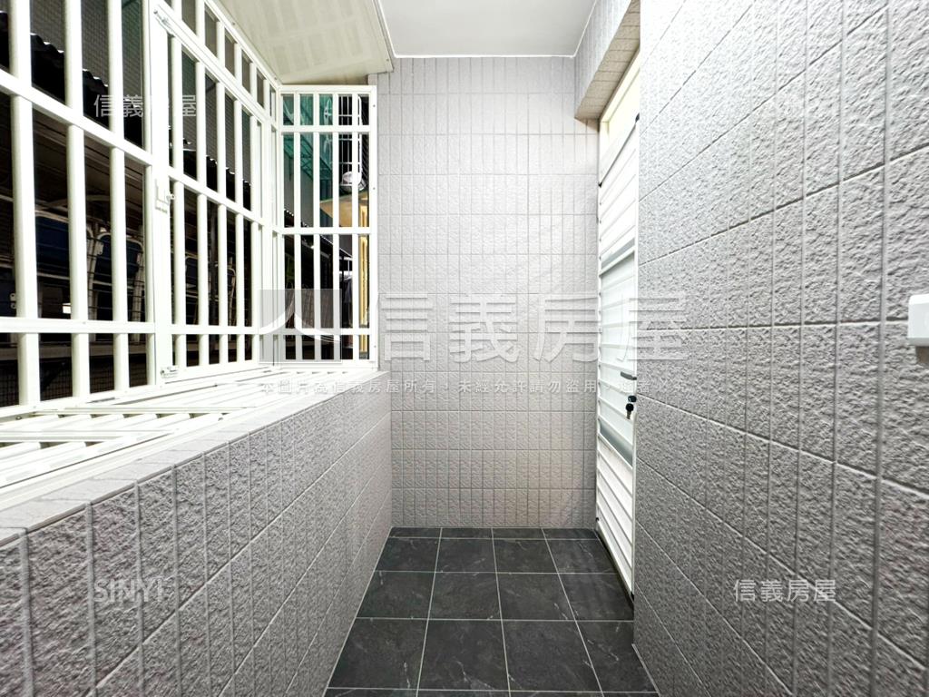 近未來萬大線金城公寓三樓房屋室內格局與周邊環境
