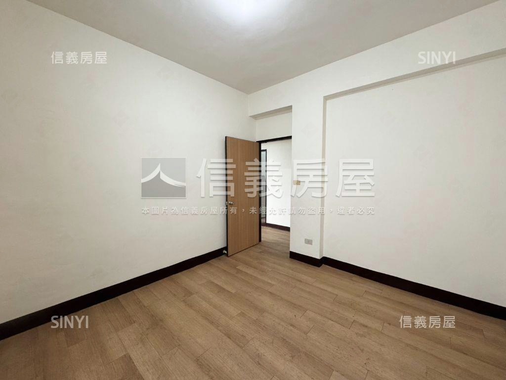 近景平捷運採光正三房房屋室內格局與周邊環境