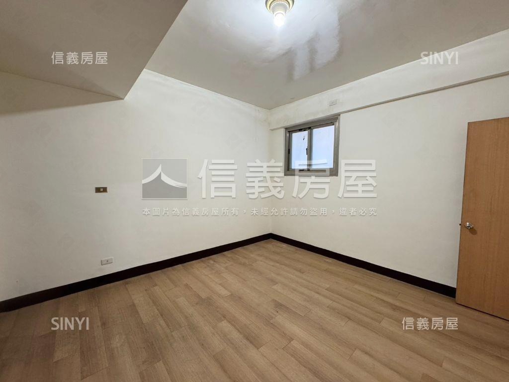 近景平捷運採光正三房房屋室內格局與周邊環境