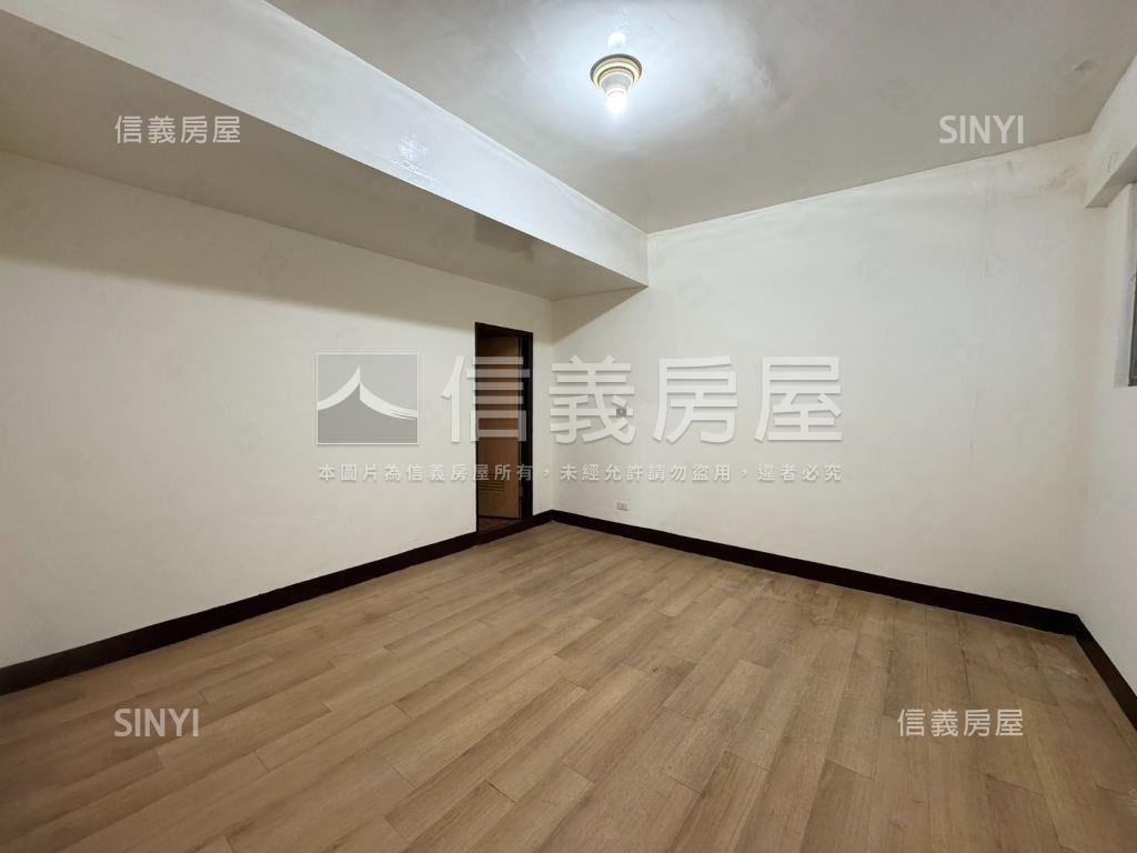 近景平捷運採光正三房房屋室內格局與周邊環境