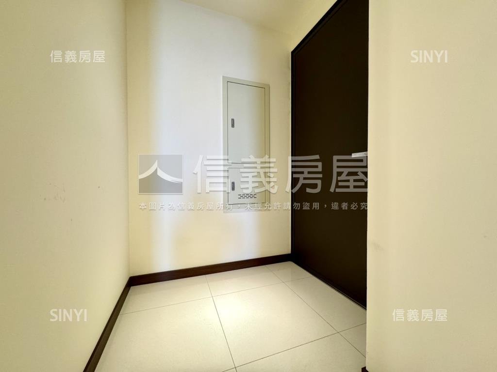 七期視野新裝潢＋平車位房屋室內格局與周邊環境