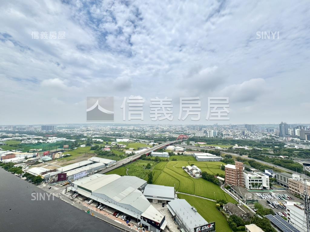七期視野新裝潢＋平車位房屋室內格局與周邊環境