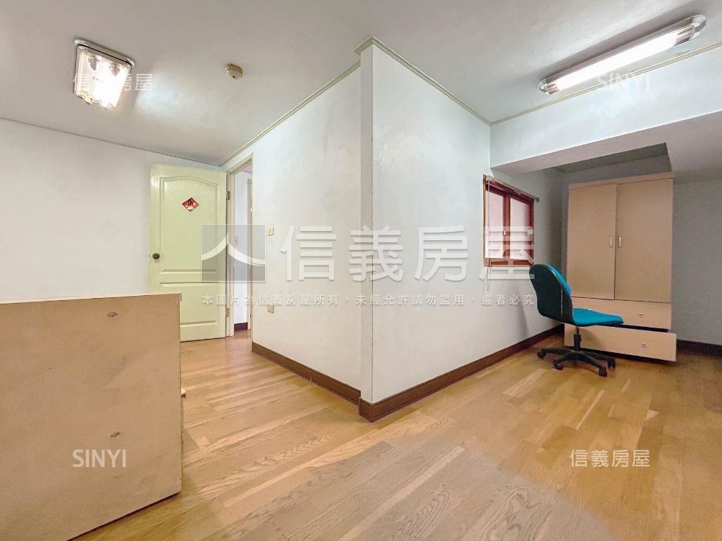 奇中奇景觀寓邸平車房屋室內格局與周邊環境