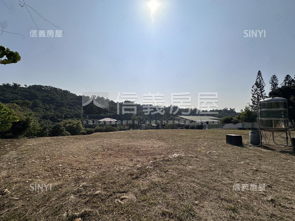 鳥松埔嶺段臨路有電５分地房屋室內格局與周邊環境