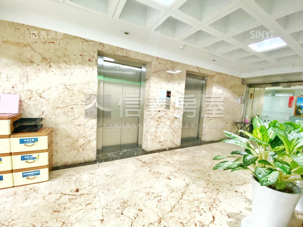 正松江路☆華爾街企業辦公房屋室內格局與周邊環境