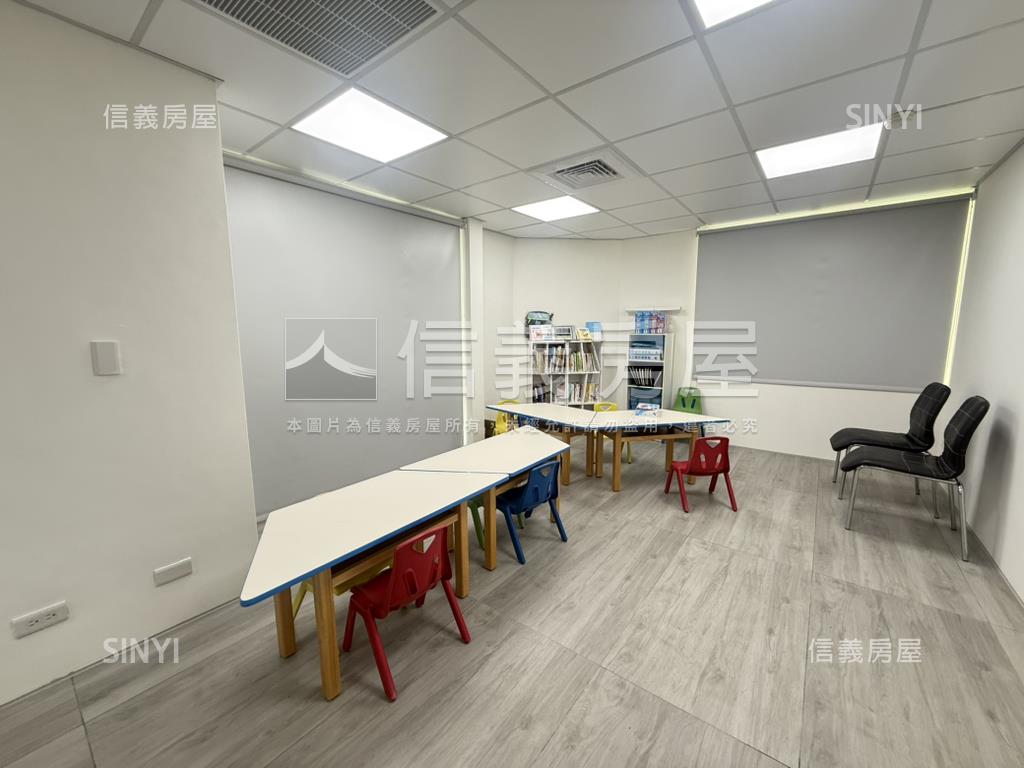 正崇德路洛克斐勒商辦Ｂ房屋室內格局與周邊環境