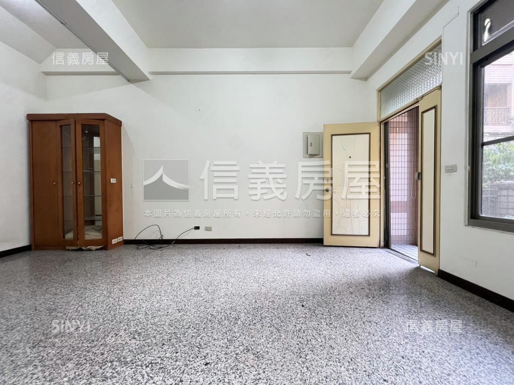 八期低總價質感美別墅房屋室內格局與周邊環境