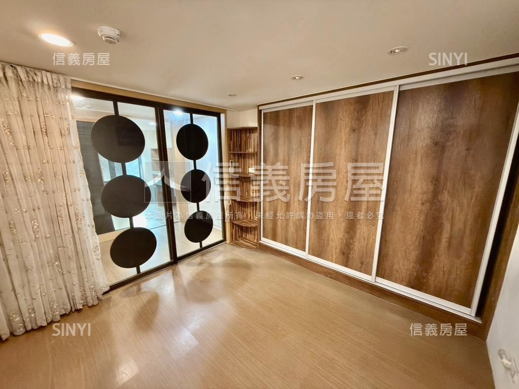 俠客裝潢採光居附車位房屋室內格局與周邊環境