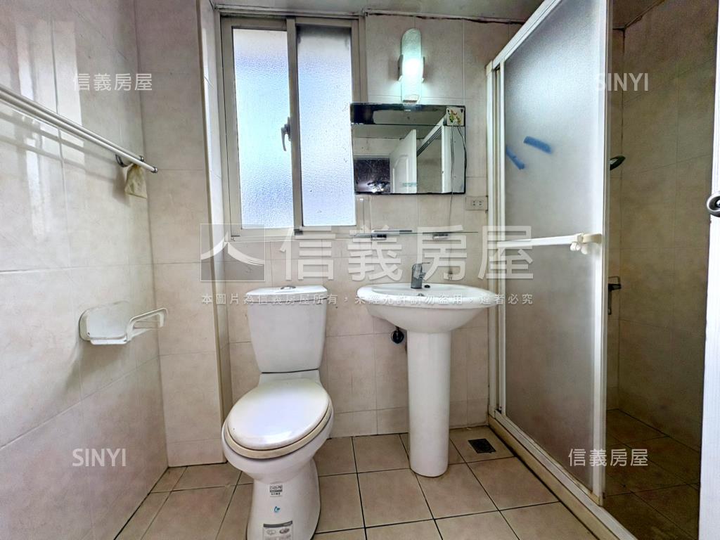 小城僑愛低總價透天房屋室內格局與周邊環境