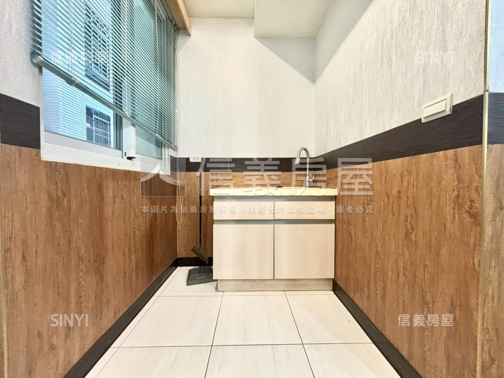 西屯Ｕ行館小資宅房屋室內格局與周邊環境