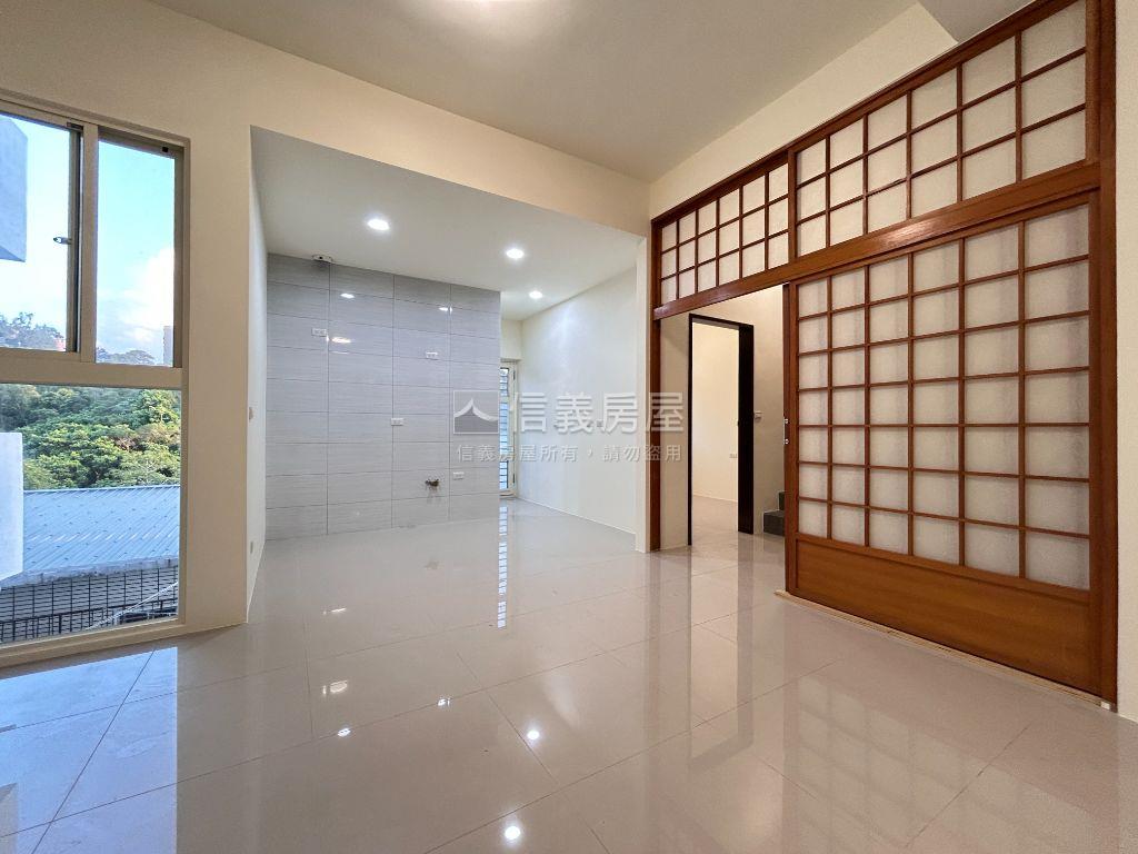 國花山莊！！美境透天宅房屋室內格局與周邊環境