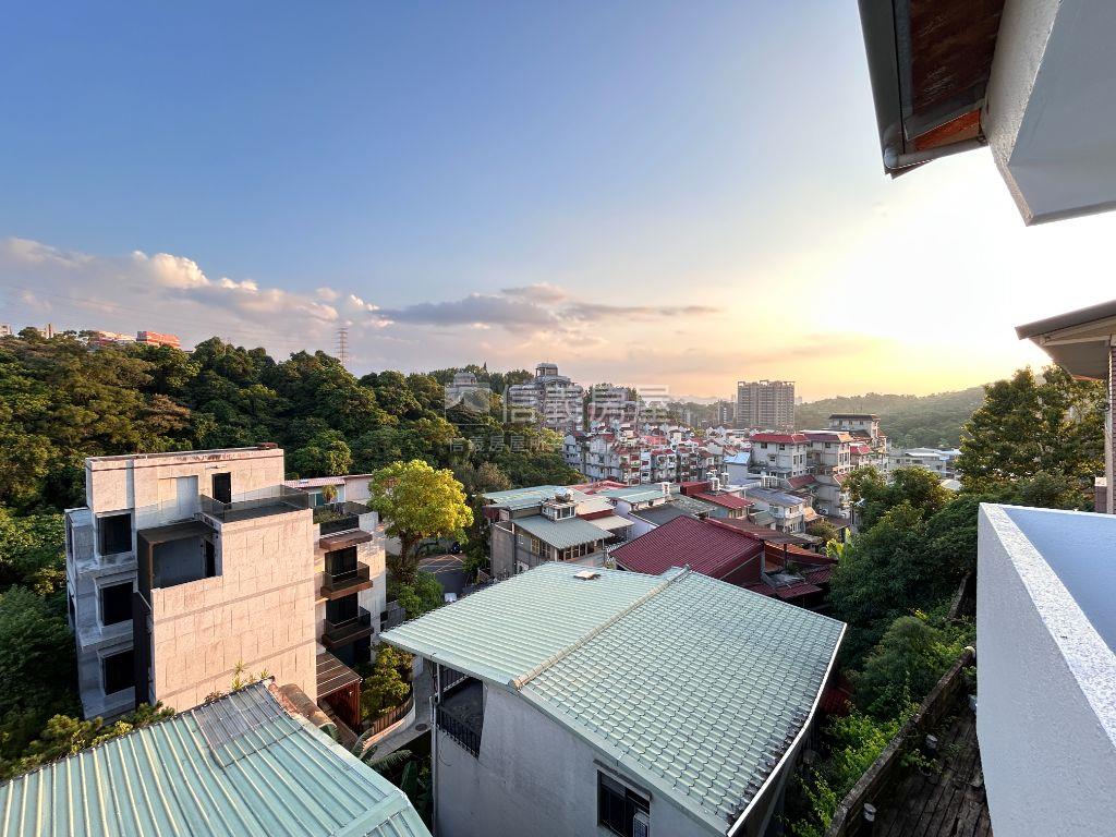 國花山莊！！美境透天宅房屋室內格局與周邊環境