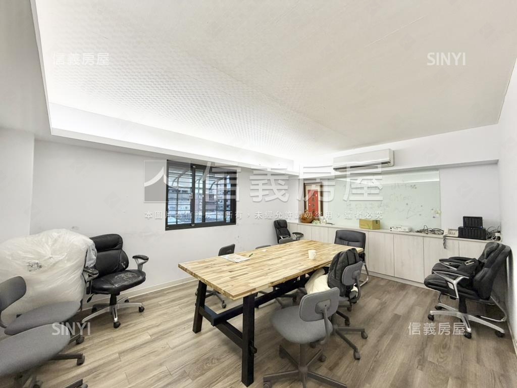 榕馨園有頂加坡平車位可用房屋室內格局與周邊環境