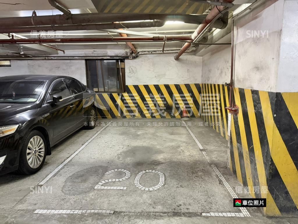 榕馨園有頂加坡平車位可用房屋室內格局與周邊環境