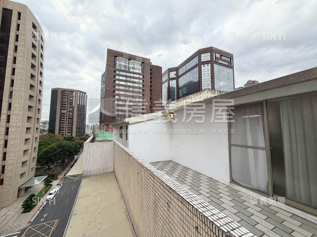 榕馨園有頂加坡平車位可用房屋室內格局與周邊環境