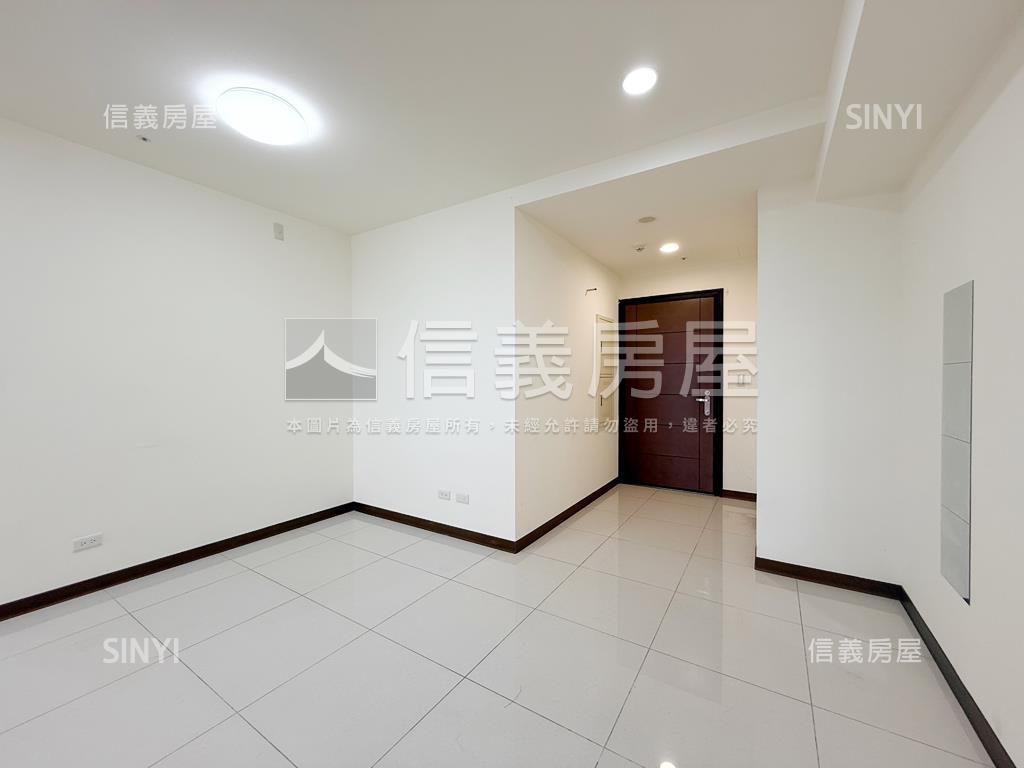 幸福時光兩房兩衛房屋室內格局與周邊環境