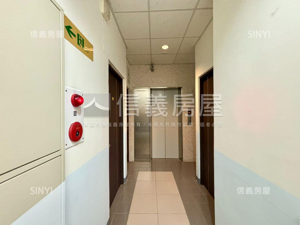 走路到成大｜滿租電梯宿舍房屋室內格局與周邊環境