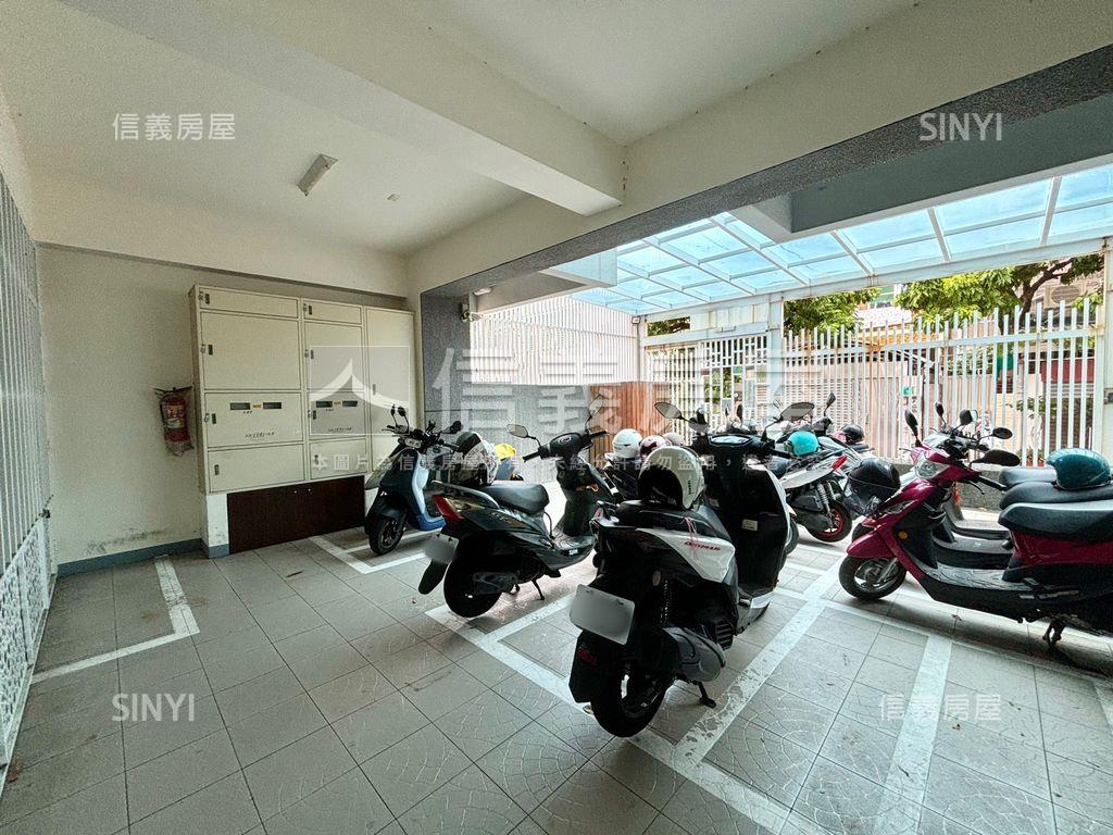 走路到成大｜滿租電梯宿舍房屋室內格局與周邊環境