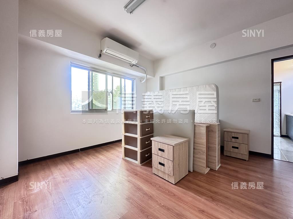 左岸雙面採光面公園３房房屋室內格局與周邊環境