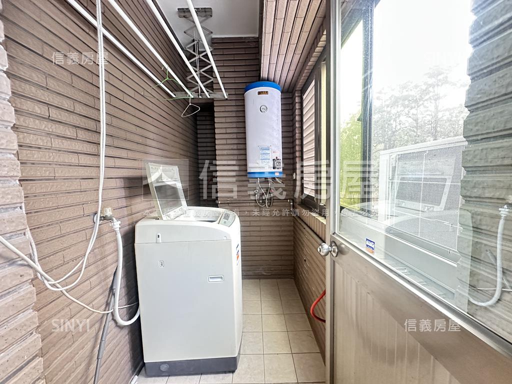 左岸雙面採光面公園３房房屋室內格局與周邊環境