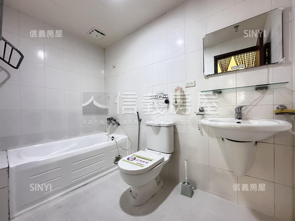 左岸雙面採光面公園３房房屋室內格局與周邊環境