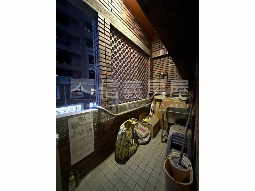 近市府捷運站邊間美辦房屋室內格局與周邊環境